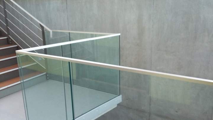 Pose d’escalier métallique Martigues