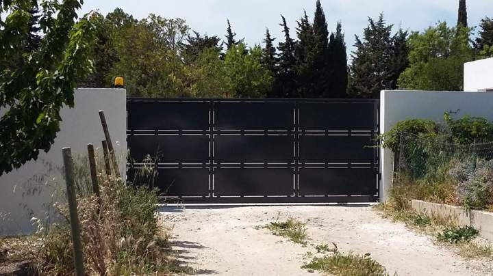 Pose de portails Martigues